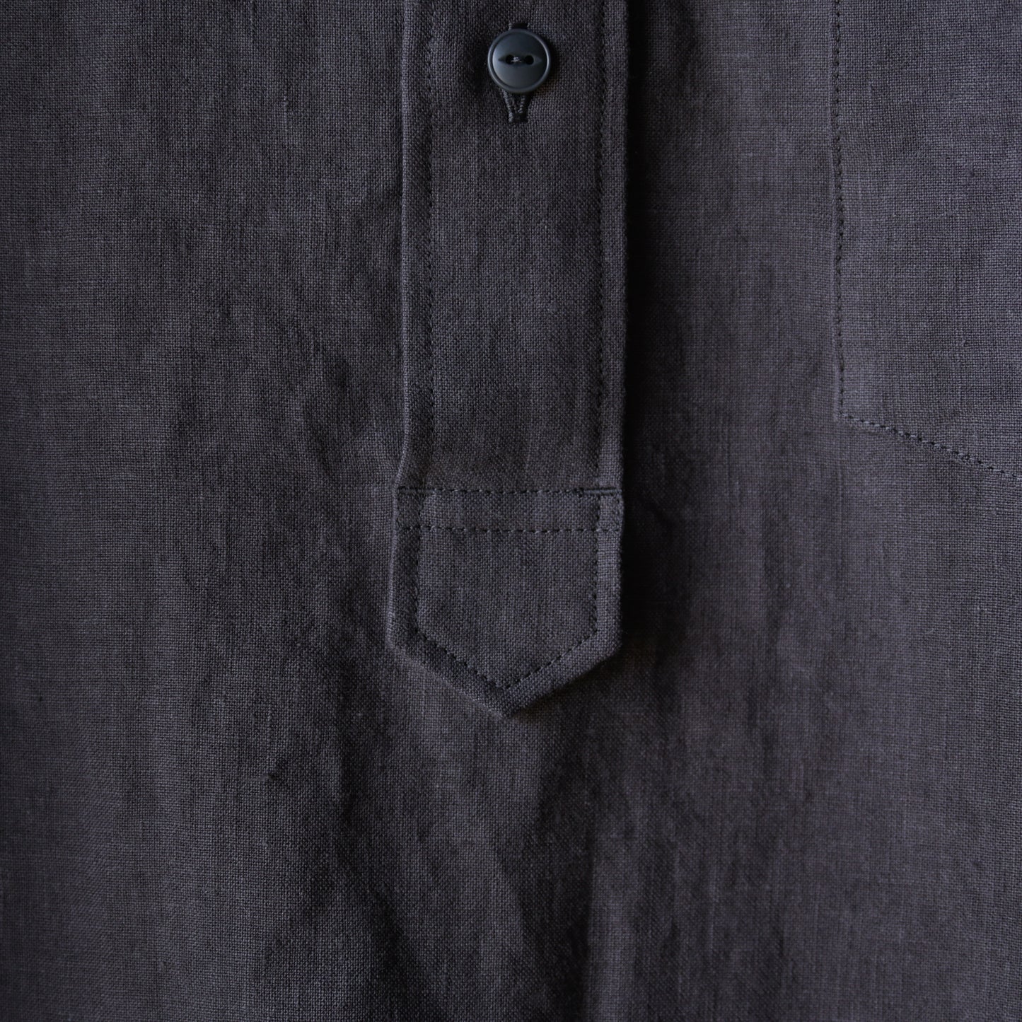"work" linen pullover shirt -men's- <color: Charcoal>