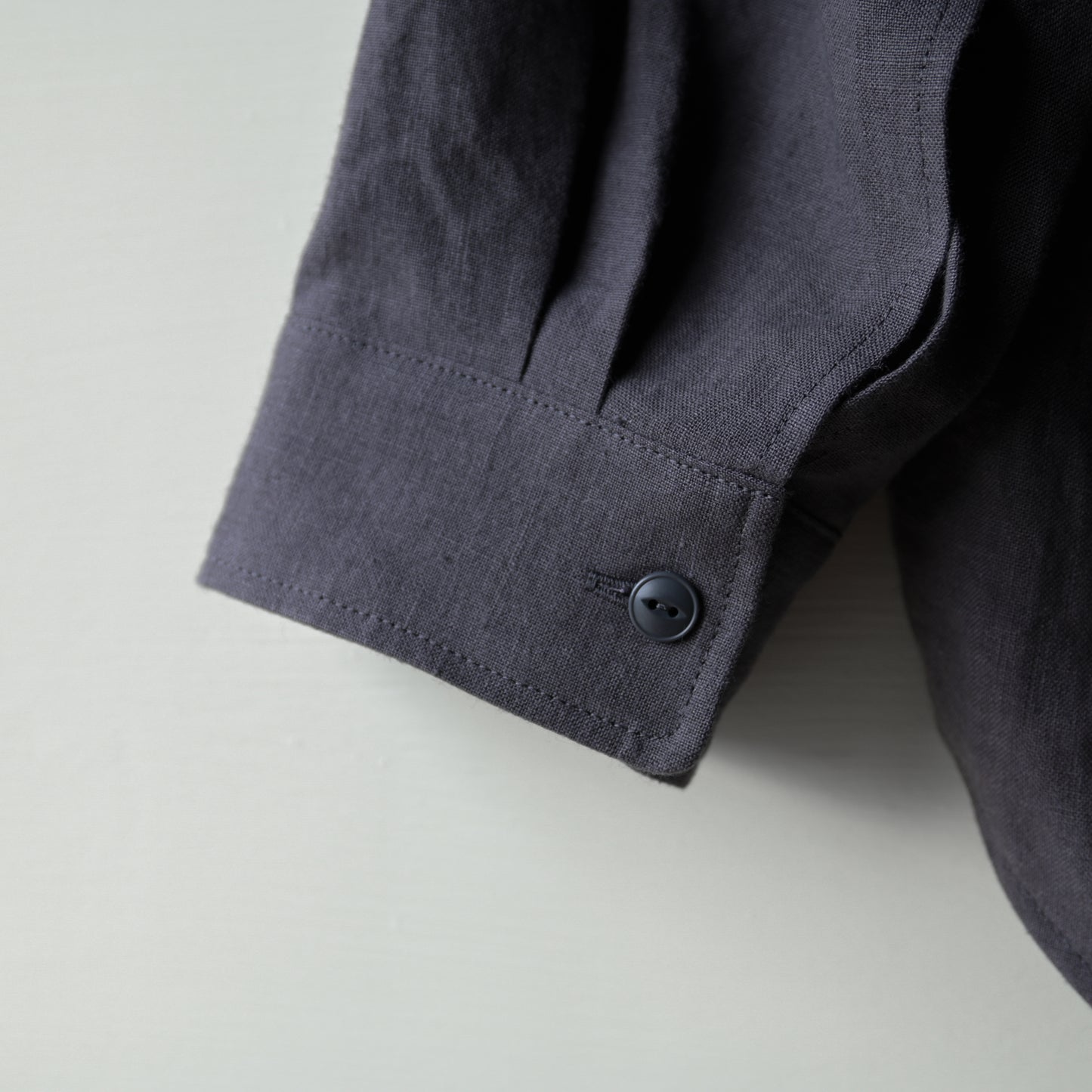 "work" linen pullover shirt -men's- <color: Charcoal>