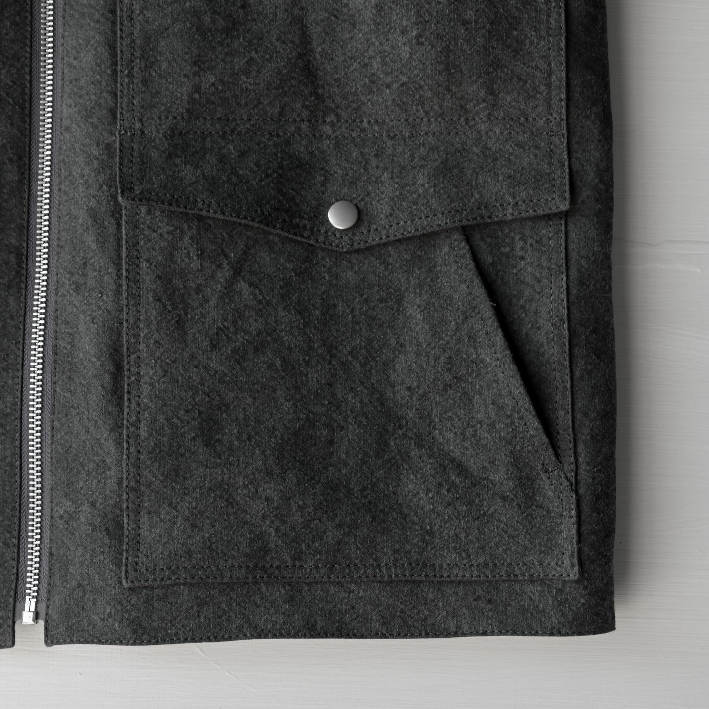 Farmer's vest <color: Charcoal>