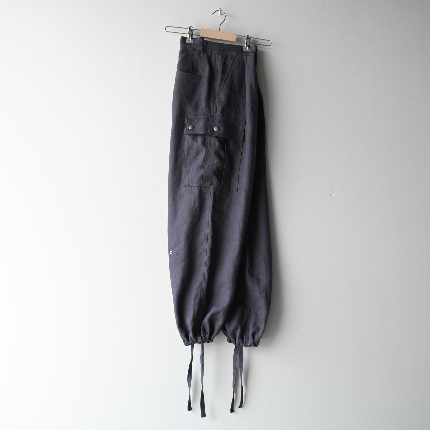 リネンカーゴパンツ