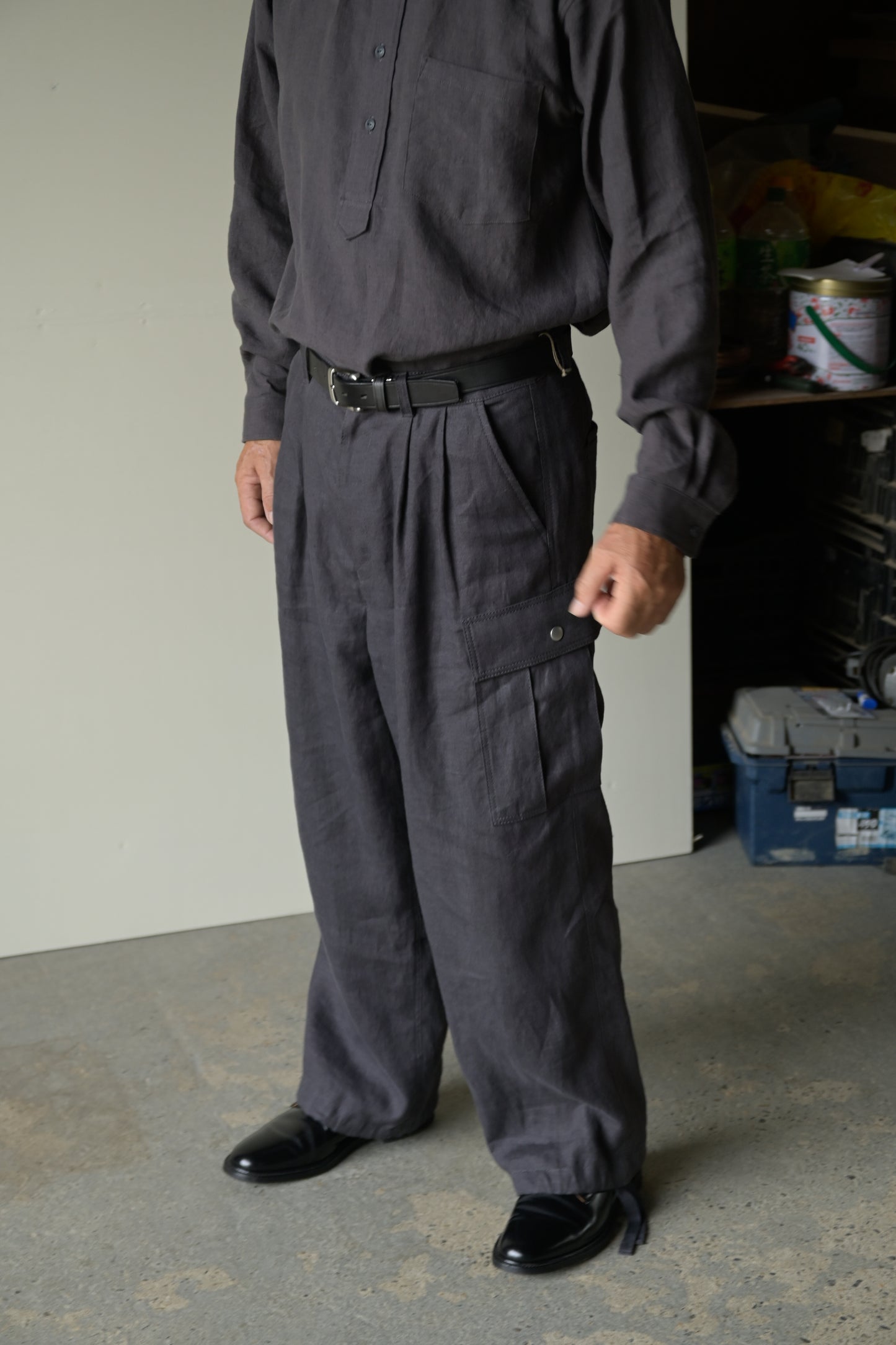 "work" linen cargo pants  -men's- <color: Charcoal>
