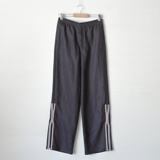 【受注商品】Linen track pants <color: Charcoal> ※2026年3月お届け