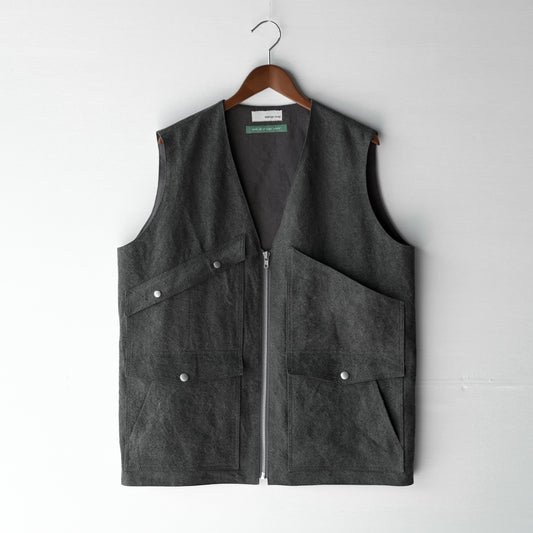 Farmer's vest <color: Charcoal>