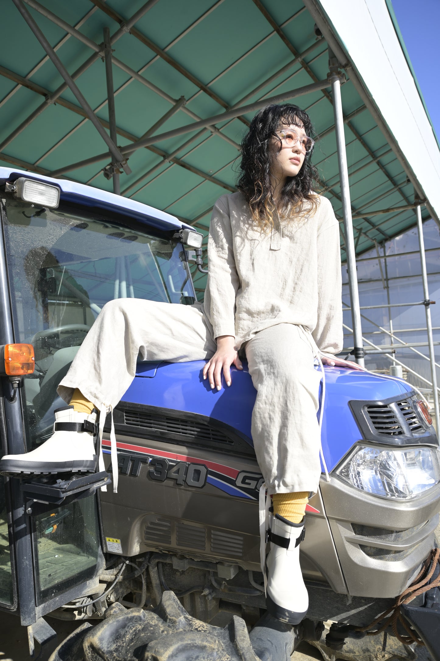 "work" linen pullover shirt  -women's- <color: Natural>